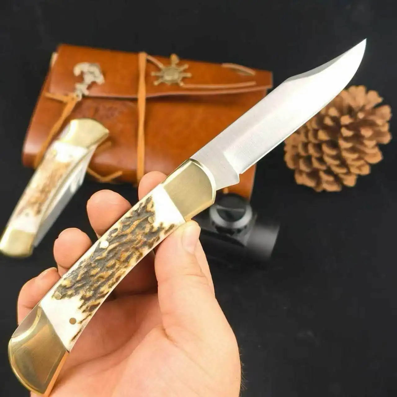 110 a Small Amount of Ready-made Outdoor Hunting Use EDC Collection 440C Deer Antler Handle Folding Knife - Image 3
