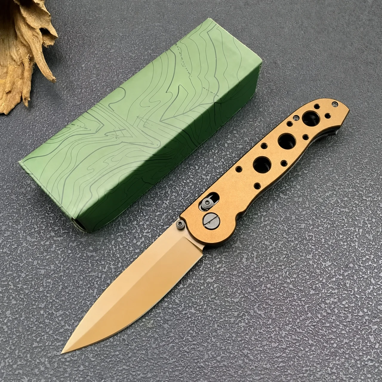 Tactical Folding Knife 8Cr13MoV Steel Blade Steel Handle Outdoor Camping Survival EDC Pocket Knife Hunting