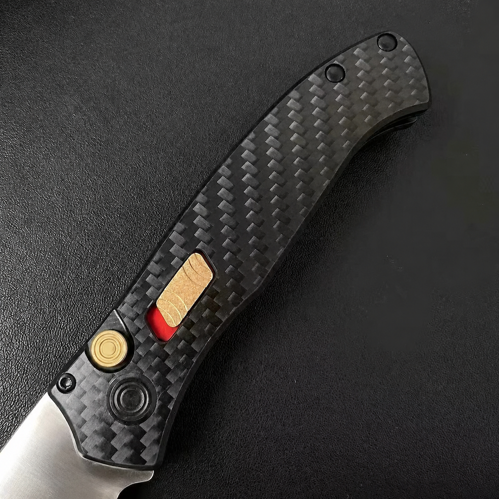 Folding Pocket Knife with Carbon Fiber Handle, CPM-S35VN Satin Finish Blade - Image 4